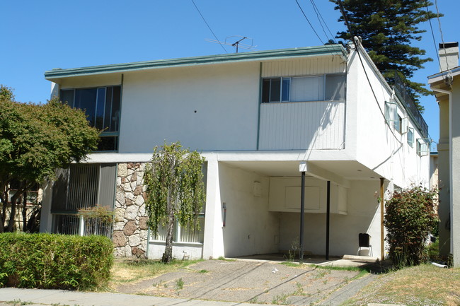 2147 Emerson St in Berkeley, CA - Building Photo - Building Photo