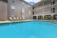 Avalon Square Apartments photo'