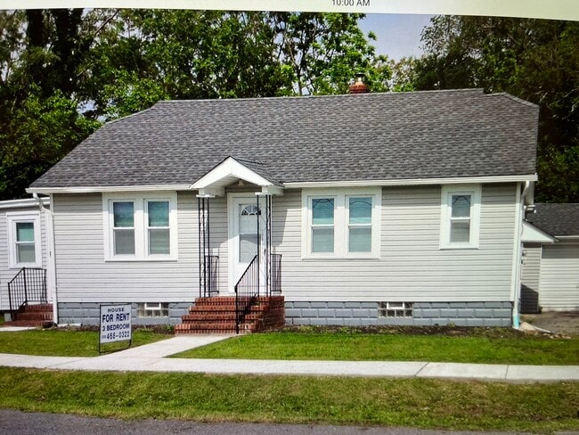 property at 175 Yorke St