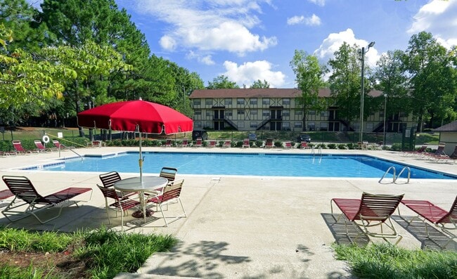 Madison Park Apartments & Townhomes