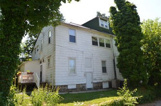 Roland Park Apartments in Baltimore, MD - Building Photo - Building Photo