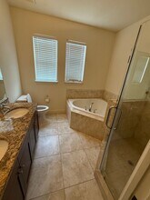 107 S Packwood Ave in Tampa, FL - Building Photo - Building Photo