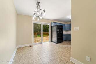500 Greenfield Pl in Sneads Ferry, NC - Building Photo - Building Photo