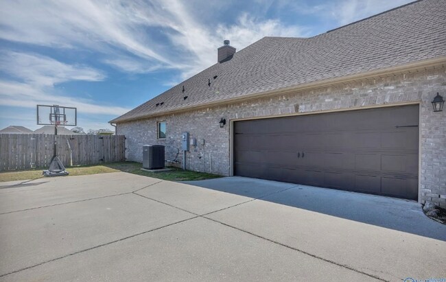 27112 Ed Ray Rd in Athens, AL - Building Photo - Building Photo