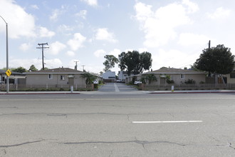 2272-2278 Placentia Ave in Costa Mesa, CA - Building Photo - Building Photo