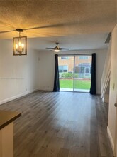 1569 Veracruz Ln in Weston, FL - Building Photo - Building Photo