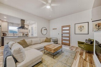 5313 Downs Dr in Austin, TX - Building Photo - Building Photo