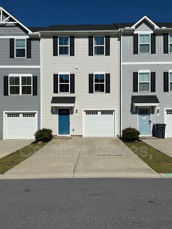 property at 4 High Pne Trl