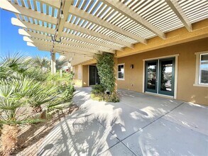 2117 Thames View St in Henderson, NV - Building Photo - Building Photo