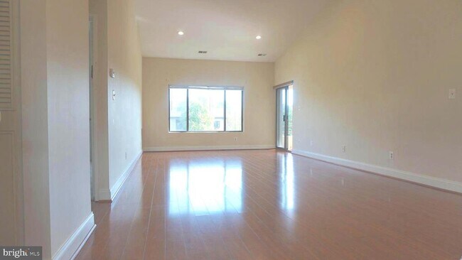 property at 6060 California Cir