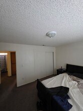 1401 Cimarron Ct in Tehachapi, CA - Building Photo - Building Photo
