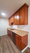 4556 Ashcroft Ave in Sacramento, CA - Building Photo - Building Photo
