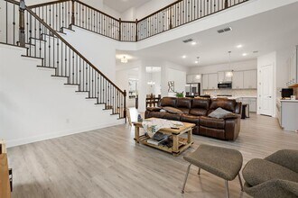 2901 Oak Chase Cv in Leander, TX - Building Photo - Building Photo