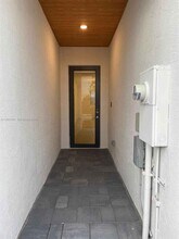 10445 NW 81st Terrace in Doral, FL - Building Photo - Building Photo