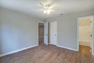 3-3 Dukes Way in Savannah, GA - Building Photo - Building Photo