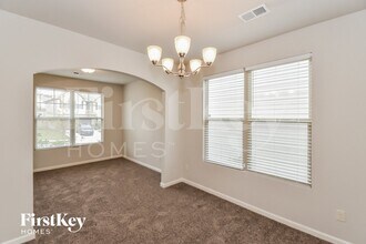 4682 Brookwood Pl in Atlanta, GA - Foto de edificio - Building Photo