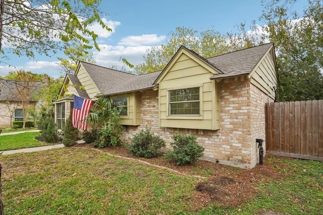 1703 Westmere Ct in Houston, TX - Building Photo - Building Photo