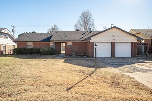 3116 NW 63rd St in Oklahoma City, OK - Building Photo