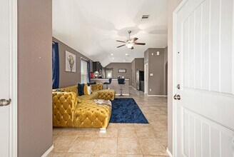 20719 Winghaven Dr in Katy, TX - Building Photo - Building Photo