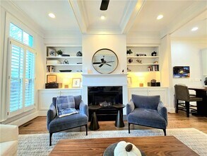 53 Honour Ave NW in Atlanta, GA - Building Photo - Building Photo