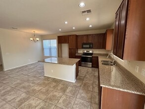 3911 S 100th Glen in Tolleson, AZ - Building Photo - Building Photo