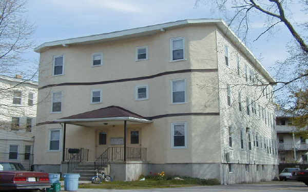 180-182 Walnut St in Watertown, MA - Building Photo