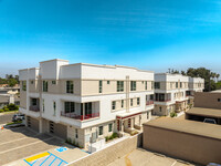 137 Saint Francis St in San Gabriel, CA - Foto de edificio - Building Photo