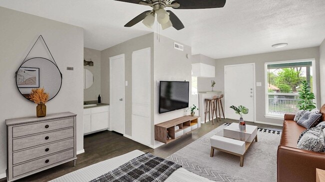 4406 Avenue C, Unit 104 in Austin, TX - Building Photo - Building Photo