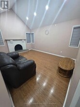 81 Peace Valley Crescent in Brampton, ON - Building Photo - Building Photo