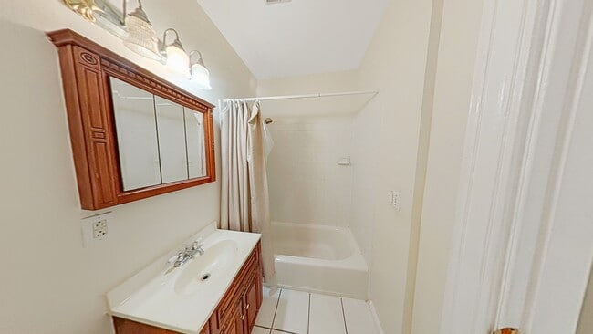 1528 Tremont St, Unit 2