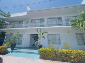 8320 Harding Ave in Miami Beach, FL - Building Photo