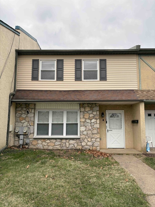 1110 Joseph Rd, Unit B