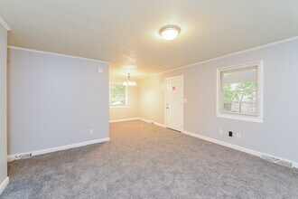 10 Dearr Dr in Lexington, NC - Building Photo - Building Photo