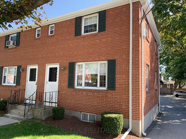 property at 9 Heath Rd