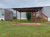 745 Demoss Rd photo'