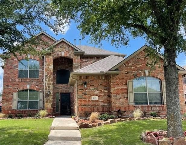 property at 213 Fox Hollow Blvd