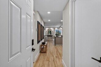 2785 Polo Island Dr in Wellington, FL - Building Photo - Building Photo