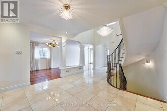 2227 Rodick Rd in Markham, ON - Building Photo - Building Photo