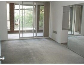 99 Pond Ave, Unit 402 in Brookline, MA - Building Photo - Building Photo