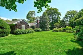 72 Davids Ln in East Hampton, NY - Foto de edificio - Building Photo