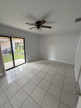1205 White Pine Dr in Wellington, FL - Building Photo - Building Photo