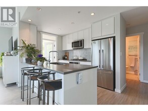 2632-2632 Library Ln in North Vancouver, BC - Building Photo - Building Photo