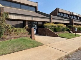6916 Winton Blount Blvd in Montgomery, AL - Building Photo