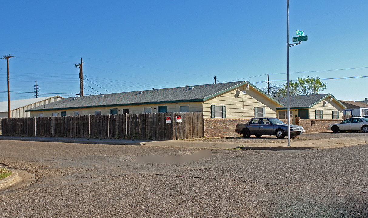 922-924 44th St in Lubbock, TX - Foto de edificio