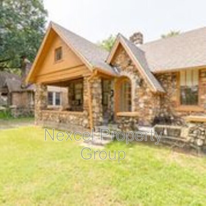 783 E Pkwy S in Memphis, TN - Building Photo