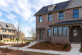 1214 Windsor Sq in Birmingham, AL - Building Photo - Building Photo