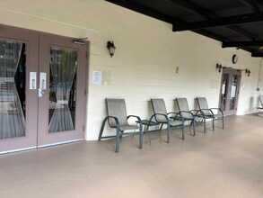 1235 S Highland Ave in Clearwater, FL - Foto de edificio - Building Photo