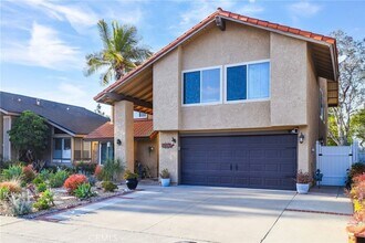 25235 Cinnamon Rd in Lake Forest, CA - Building Photo - Building Photo