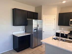 6183 S Water Fountain Dr in Tucson, AZ - Building Photo - Building Photo