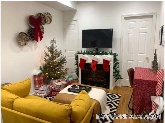 property at 5 Wiget St